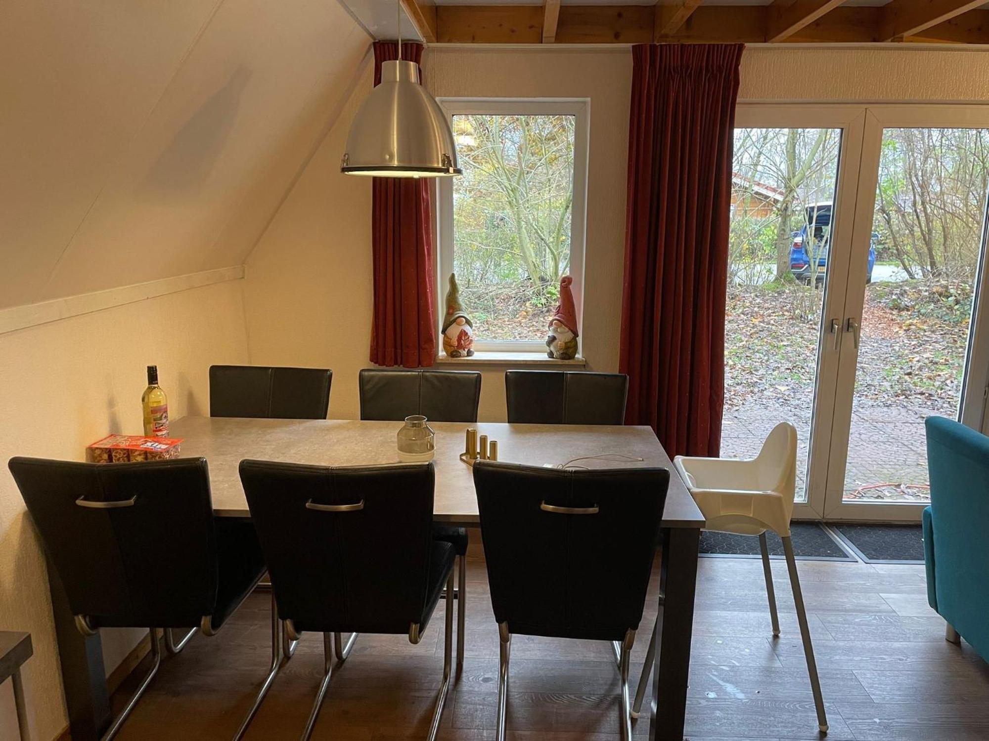 Het Familie Boshuisje - Vakantiewoning Op Prachtig Park Met Veel Faciliteiten Inc Ligbad Gramsbergen Exterior foto